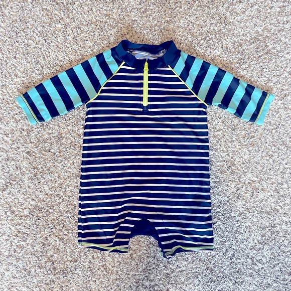 GAP Other - Baby GAP rash guard bodysuit swim. Size 12 - 18 months